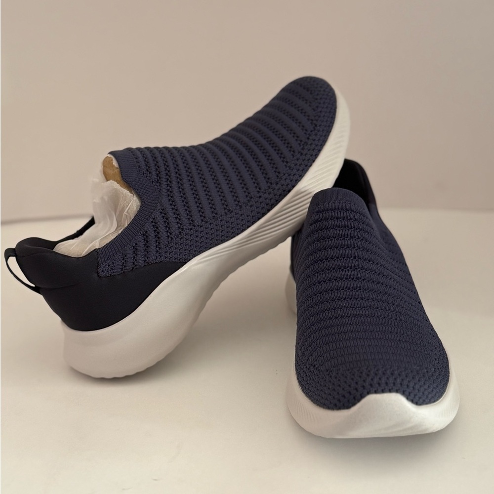 Naturalizer Elite Navy Knit Slip-On Sneakers New with Box Women’s 6.5 Med
